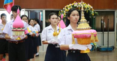 เตรียมน้อมฯ กุนนที ดำเนินพิธีประดับพระเกี้ยว ประจำปีการศึกษา 2568